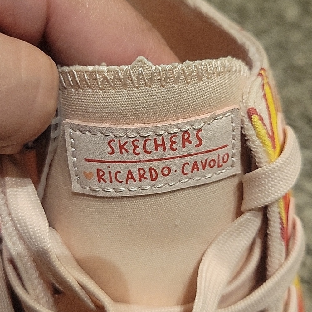 Skechers Ricardo Cavolo Roadies Surge Tiny Flames Pink 9.5 Festival Combat Boots - Picture 12 of 13